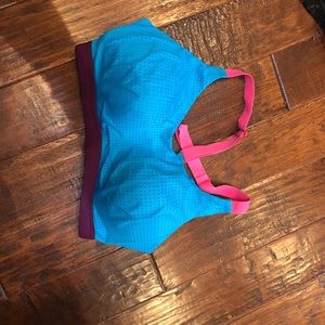 victoria’s secret sports bra